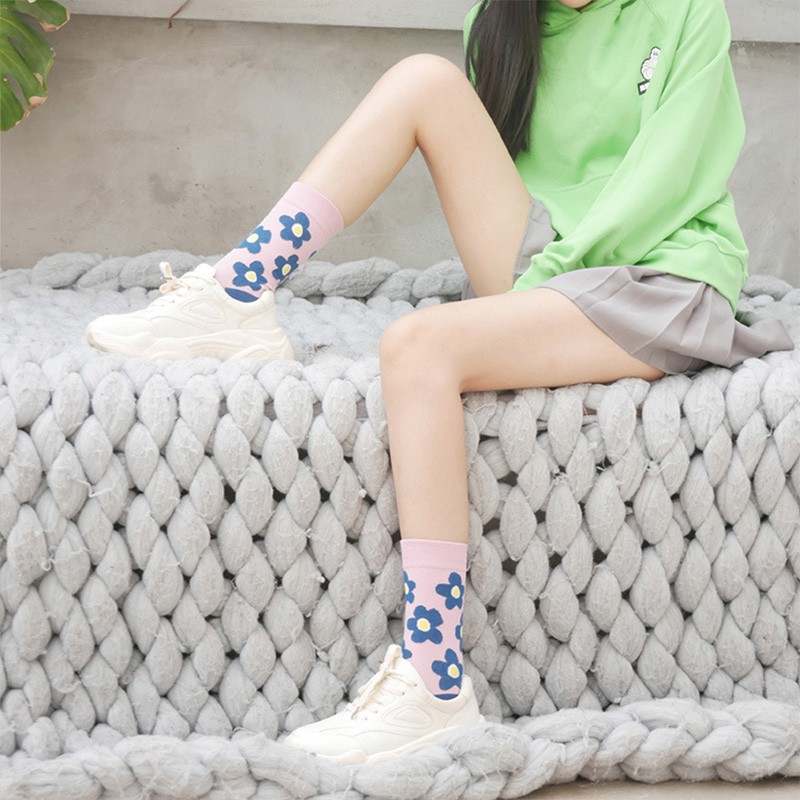 Tất cotton họa tiết hoa hoạt hình đáng yêu cho nữ