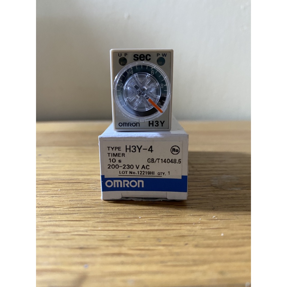 ĐỒNG HỒ TIMER H3Y-4 AC200-230 10S OMRON