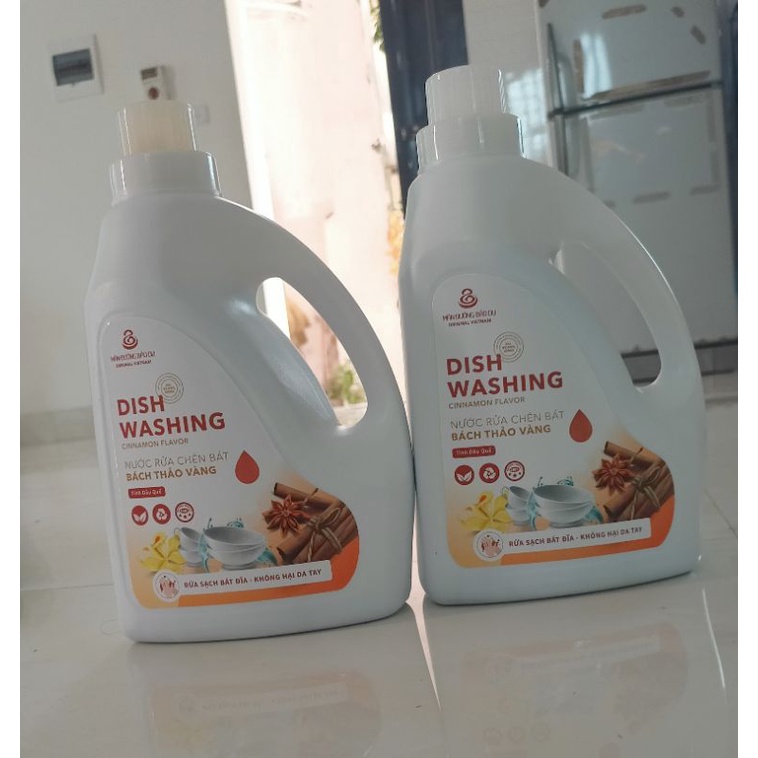 Nước Rửa Chén Bách Thảo Vàng Can 2,7kg