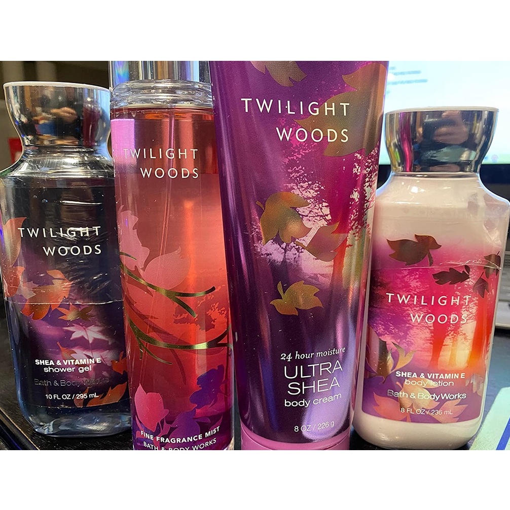 - TWILIGHT WOODS  Xịt Thơm  Toàn Thân Bath & Body Works