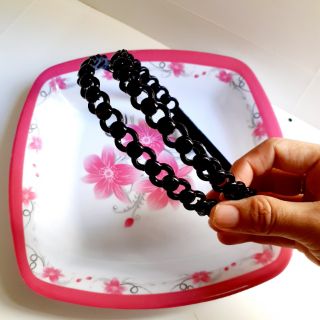 Cài tóc màu đen số 8 màu đen bóng