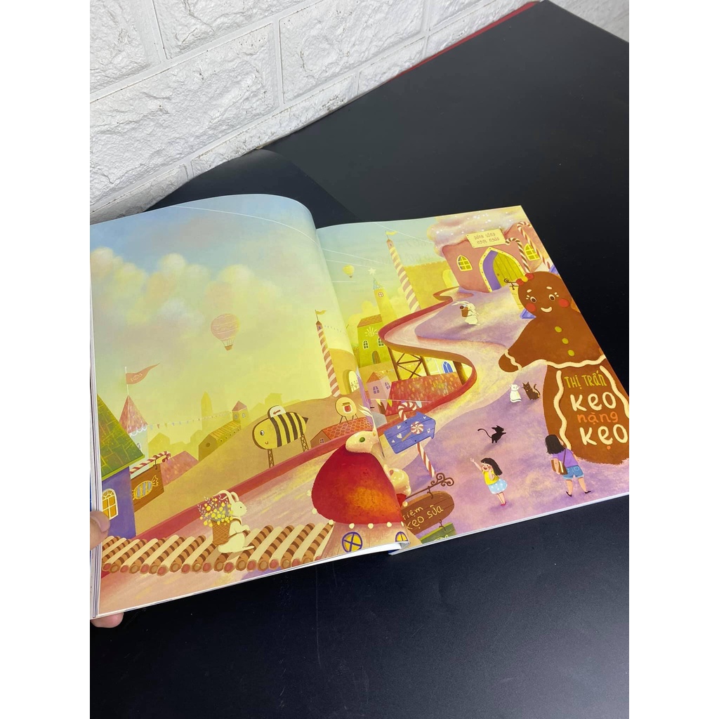 Sách - Cuộc Phiêu Lưu Của Jenny Ở Vương Quốc Ham Chơi