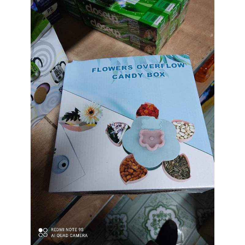 Khay đựng bánh kẹo mứt tết hình hoa sen