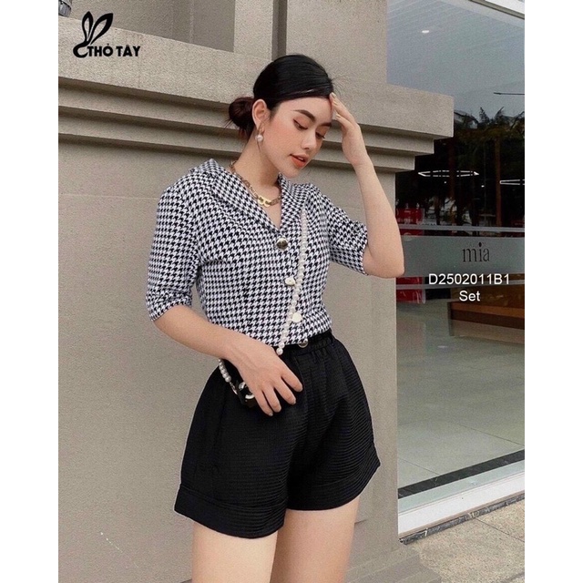 Sét bộ áo cổ vest quần short