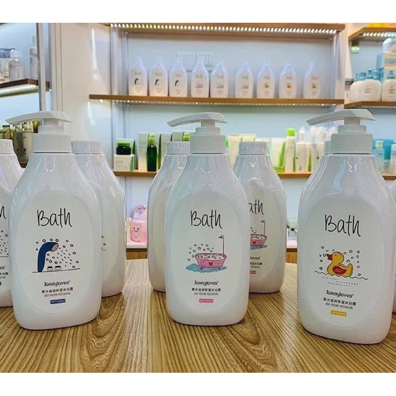 Sữa tắm YESNOW nội địa chai 500ml unisex siêu thơm, dưỡng ẩm da, không gây hại da, có kèm vòi