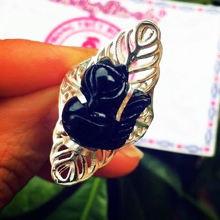 NHẪN HỒ LY ĐỘC LẠ