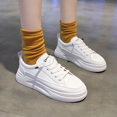 GIÀY THỂ THAO NỮ XINH XẮN. KIỂU DÁNG THỂ THAO NĂNG ĐỘNG. ĐỘN ĐẾ 4CM TĂNG CHIỀU CAO HIỆU QUẢ. | BigBuy360 - bigbuy360.vn