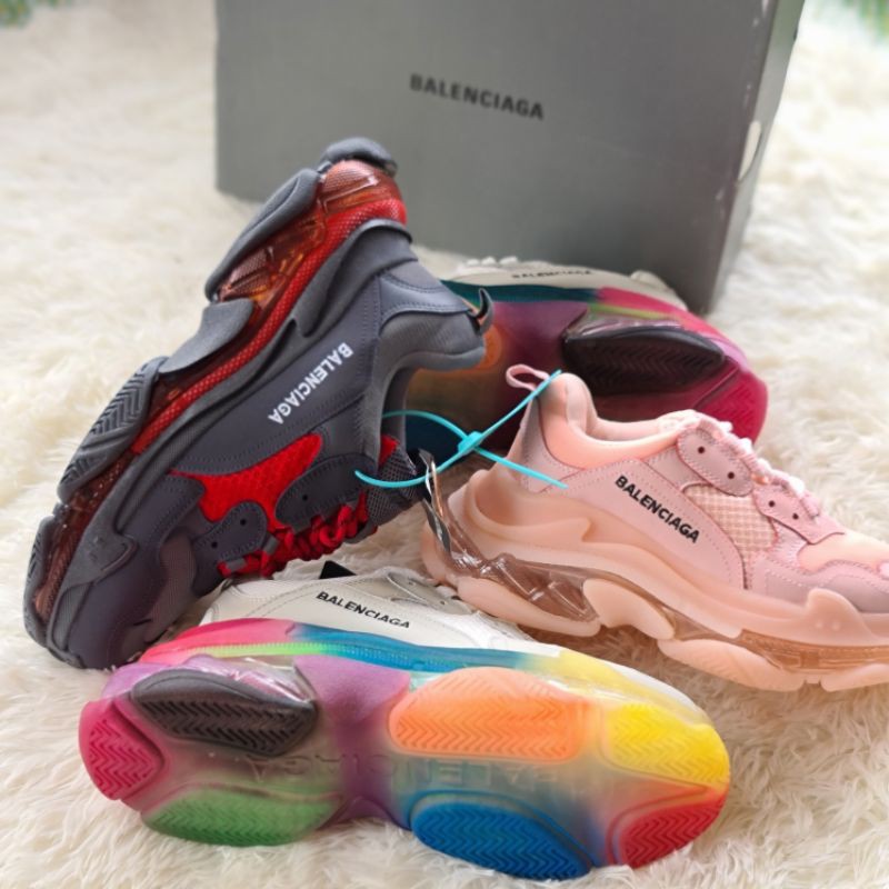 Giày Balenciaga Triple S Đế Trong Các Màu Cao Cấp