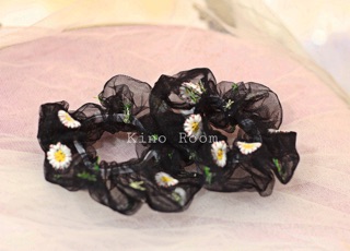 Cột Tóc, Buộc Tóc Scrunchie Thêu Hoa Cúc - ( Ảnh Thật)