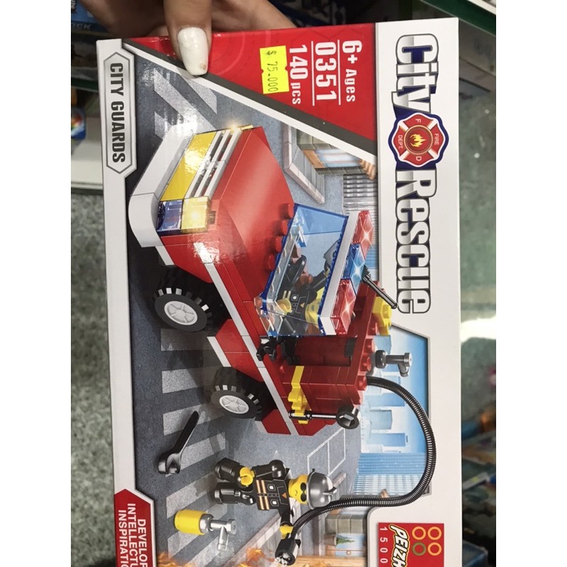 LEGO XE CỨU HOẢ