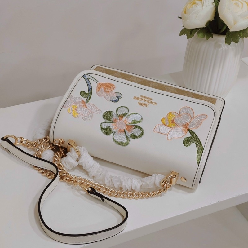 Sẵn - Túi Coach klare thêu hoa - 2 màu