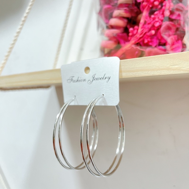 khoen tròn 2 cạnh retro, khuyên tai tròn phong cách hàn quốc cá tính