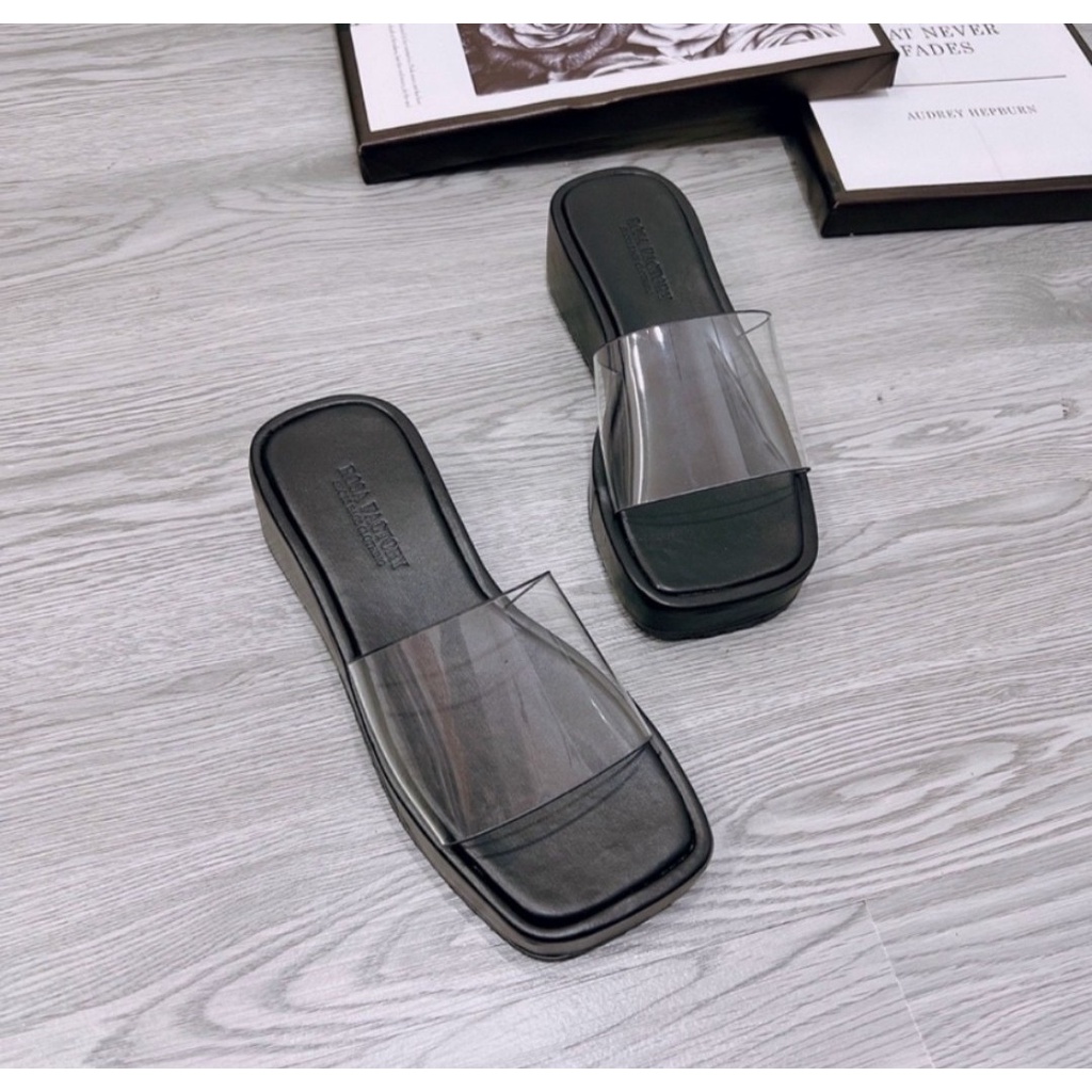 Dép bánh mì đế xuồng Quai Ngang Trong Suốt Cao Cấp Đế Dày 5P Chống Trượt Dễ Phối Đồ Thời Trang Cho Nữ