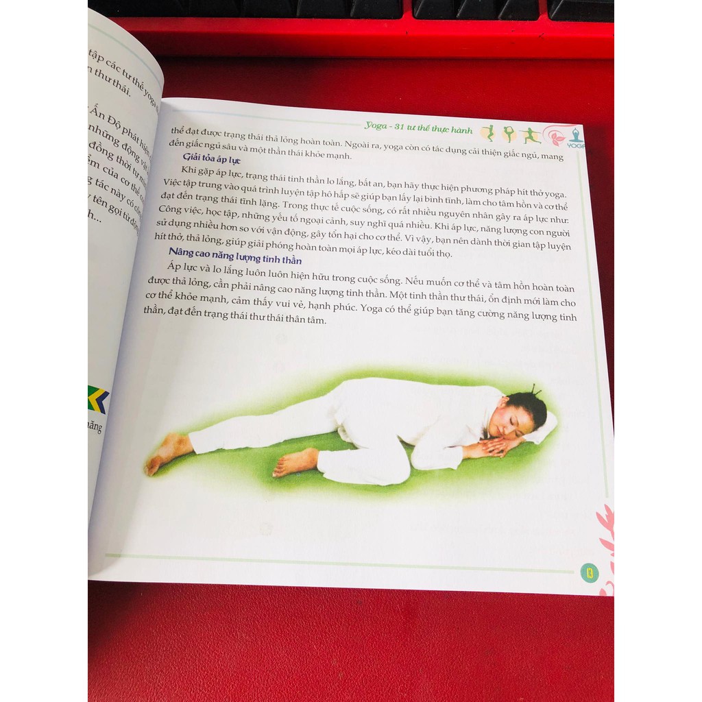 SÁCH - Yoga 31 Tư Thế Thực Hành (tặng kèm đĩa DVD) Gigabook