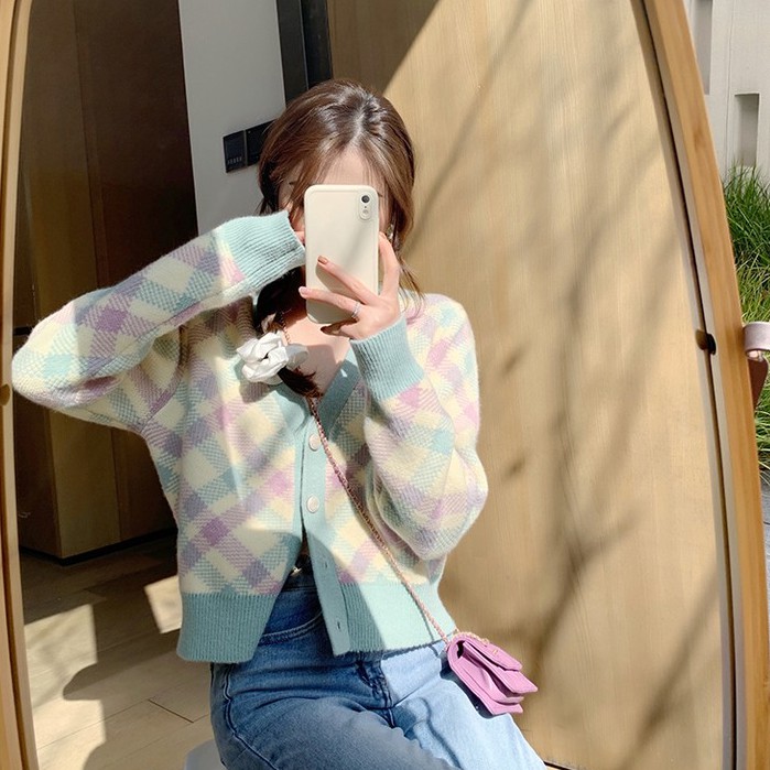 Áo khoác cardigan cổ chữ V màu sắc thời trang