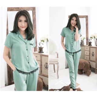 Đồ bộ phi lụa phối ren tay ngắn 