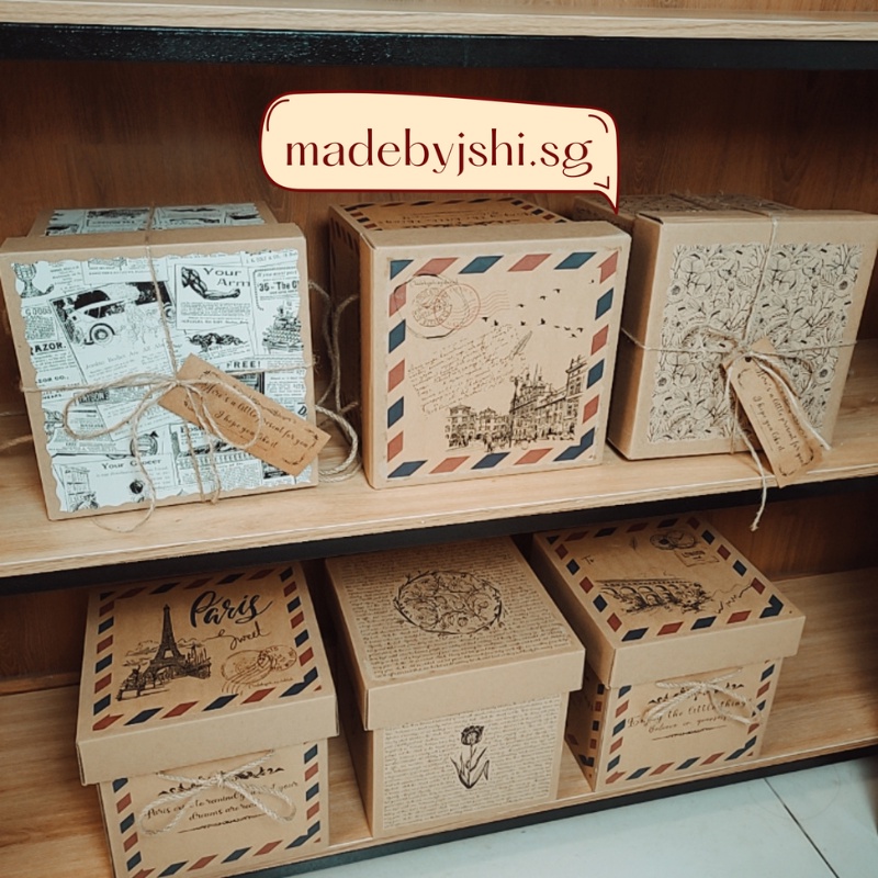 Hộp quà vuông nắp rời vintage