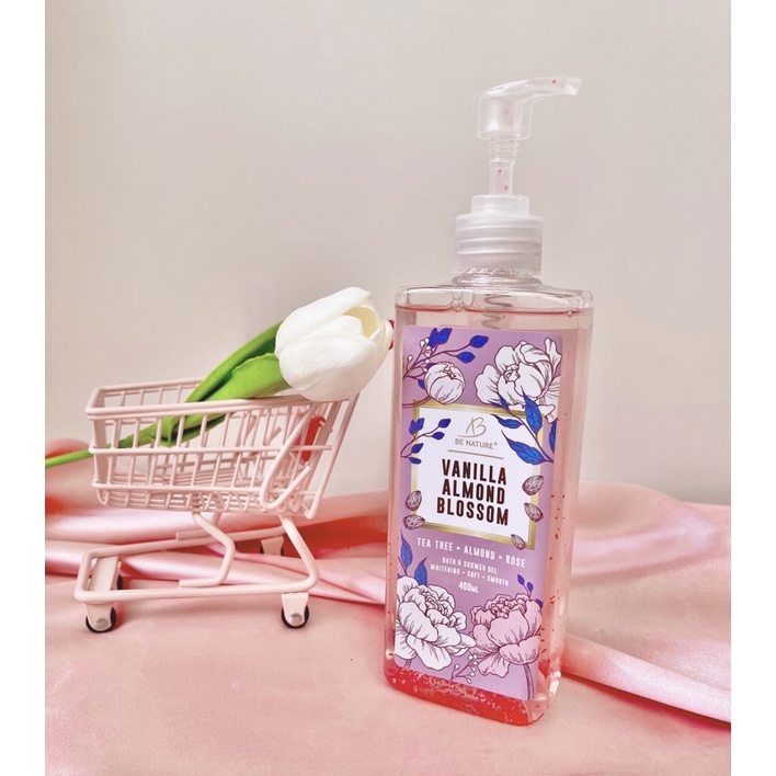 Sữa Tắm Tạo Bọt Mịn Vanilla Almond Blossom Be Nature 300ml