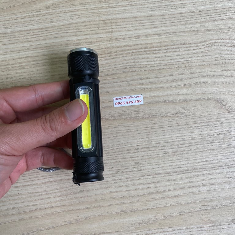 Đèn pin siêu sáng mini Ultrafire C31 zoom xa gần, có bóng led sườn, có nam châm ở đuôi ₫ 170.000₫
