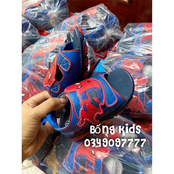 Sandal Bé Trai Siêu Nhân Nhện Có Đèn MV