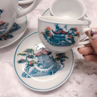 Bộ Ấm Chén Bát Tràng Vẽ Chùa Một Cột