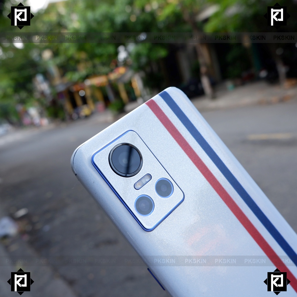 Miếng dán skin Thom Browne full viền Realme Gt neo 3, Gt neo 2, Gt neo, Realme X, Realme C35, C17, Realme 8 pro, 5 pro
