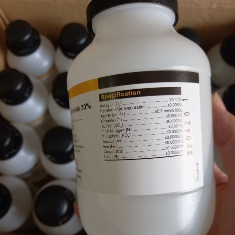 Dung dịch Oxy già Hydrogen peroxide H2O2 30% tinh khiết 500ml, thiết bị thí nghiệm an toàn