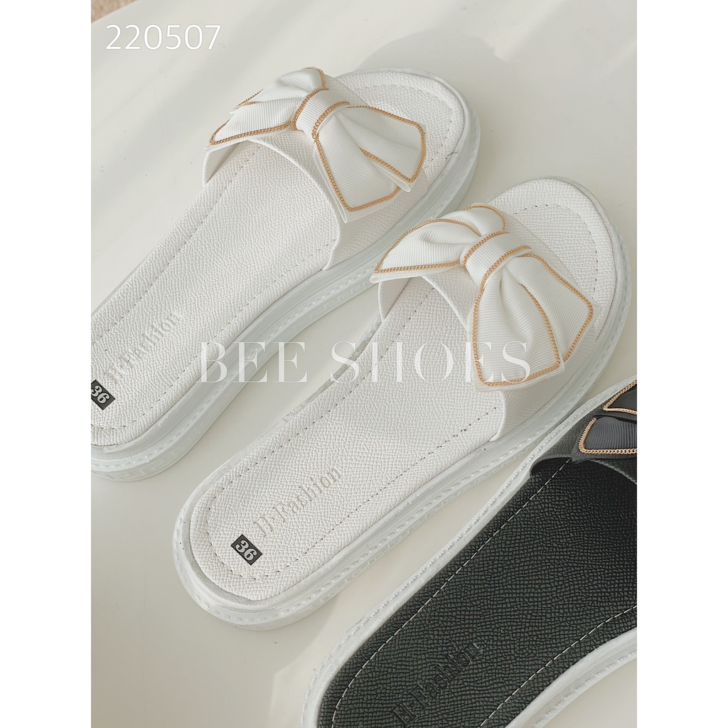 DÉP NỮ BEESHOES - DÉP NỮ BÁNH MỲ NƠ XÍCH SẴN MÀU ĐEN - TRẮNG 220507