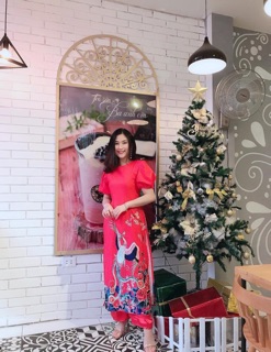Áo dài gấm
