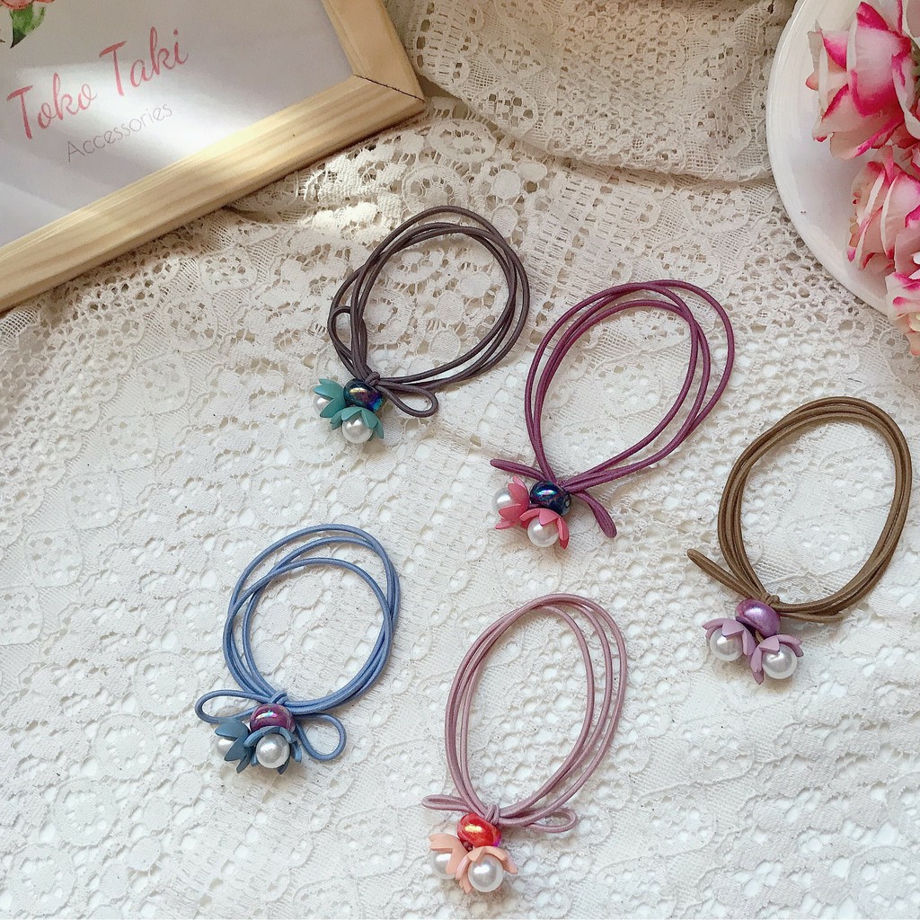 [XẢ LỖ MÙA DỊCH] Buộc tóc hình hoa đính hạt giá ngọc trai Hàn Quốc xinh xắn