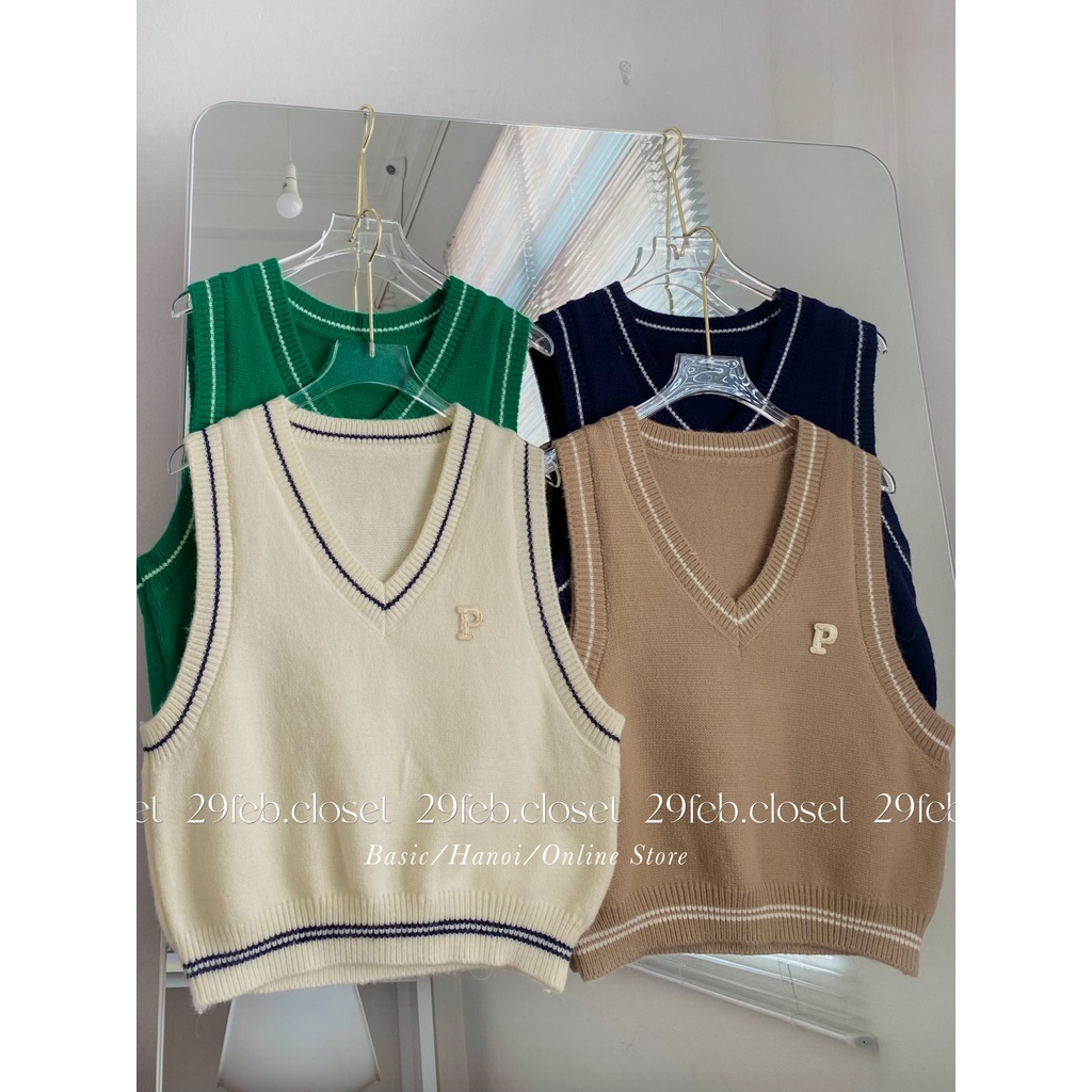 Áo gile len cổ tim thêu P - 29feb.closet - A104