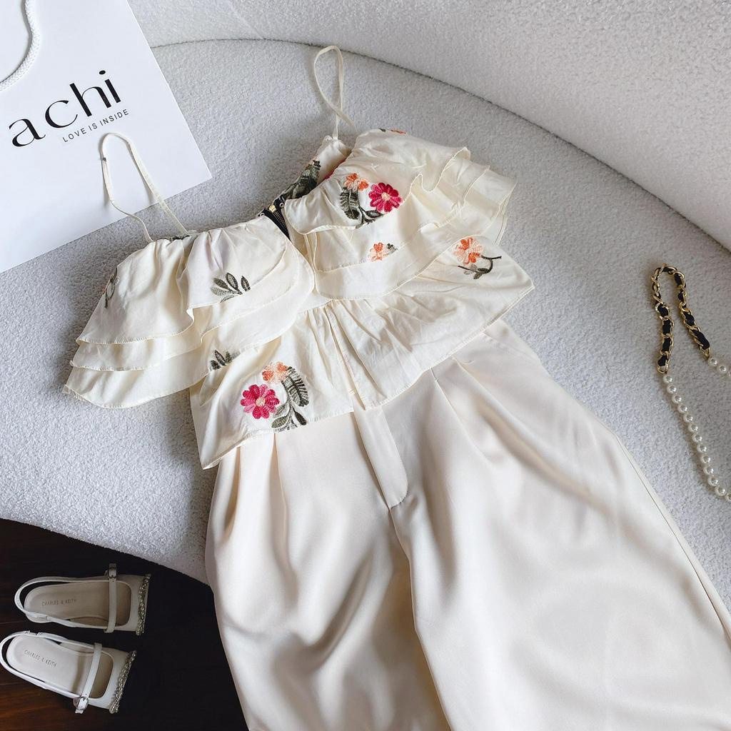 SET ÁO 2 DÂY THÊU HOA BÈO TẦNG + QUẦN NUDE XẾP EO