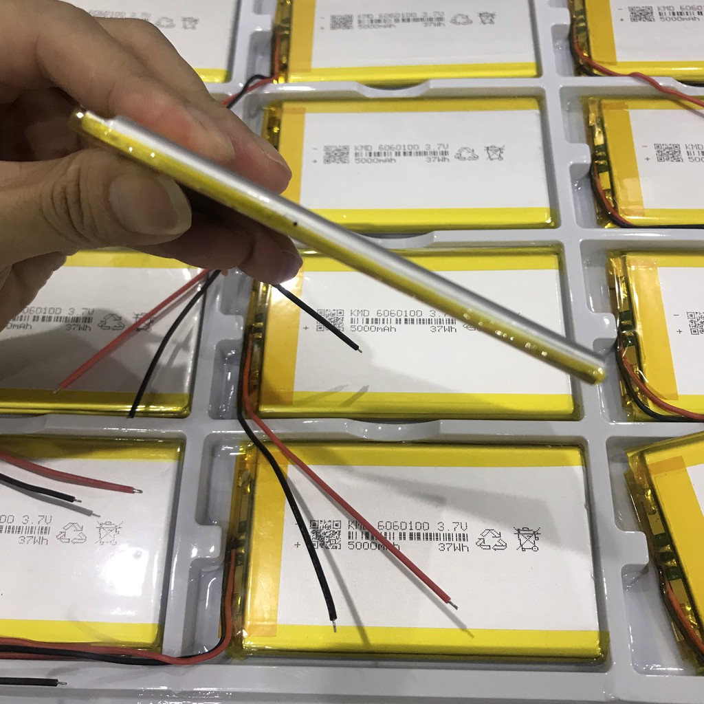 Pin Lithium- Polymer 6060100- 5000mAh mới 100% chuẩn dung lượng