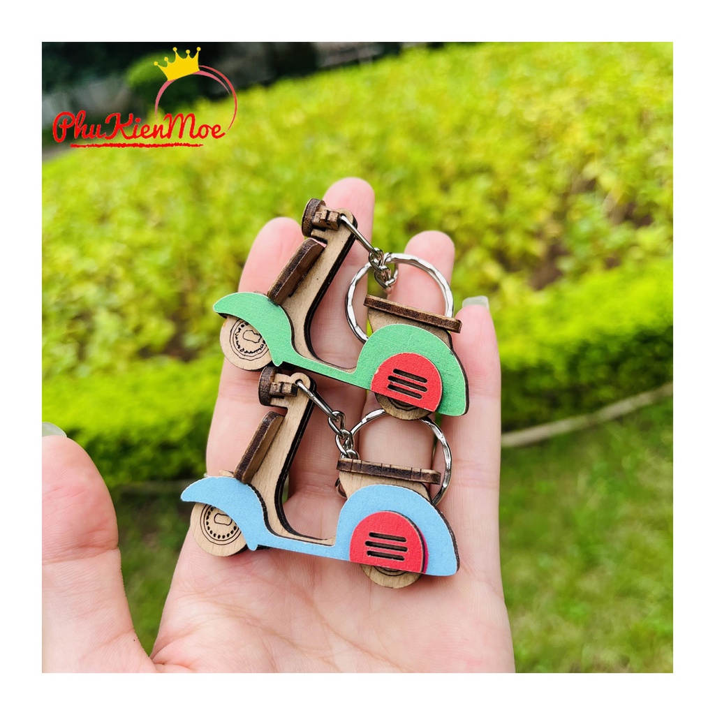 Móc chìa khóa kiểu dáng vintage hình xe Vespa, móc khoá teo balo điện thoại làm bằng gỗ mini PhuKienMoe handmade