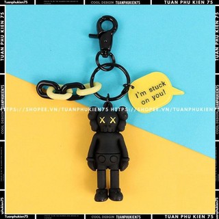Móc khóa kaws mix với case airpods - móc treo chìa khóa