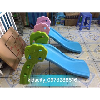 Cầu trượt cho bé