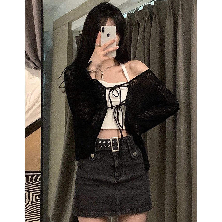 Áo khoác ren hoa tay dài xẻ ống nữ tính siêu xinh siêu xinh