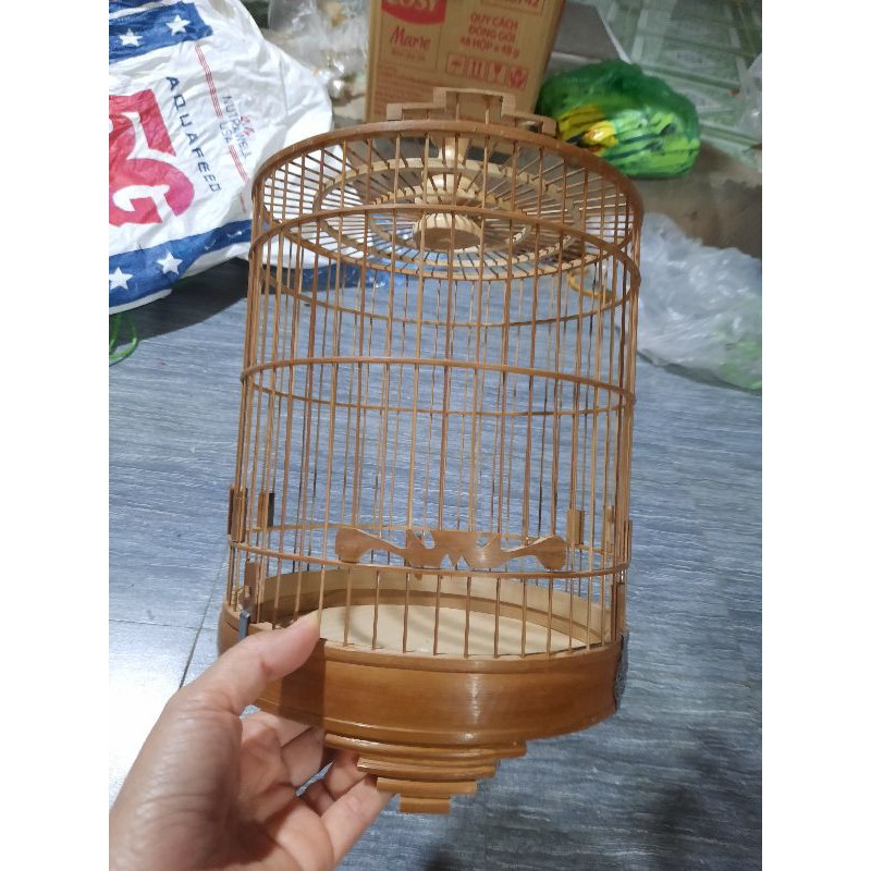 Khuyên đầu bằng đục cửa rơi
