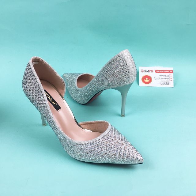 Giày cao gót khoét eo đính đá sang chảnh