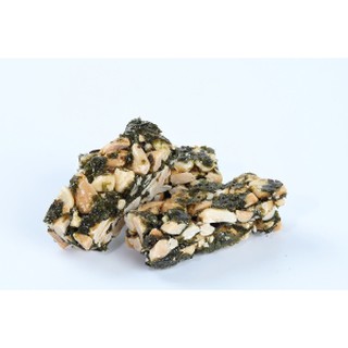 KẸO ĐẬU PHỘNG RONG BIỂN TÂN HUÊ VIÊN (PEANUT SEAWEED CANDY)