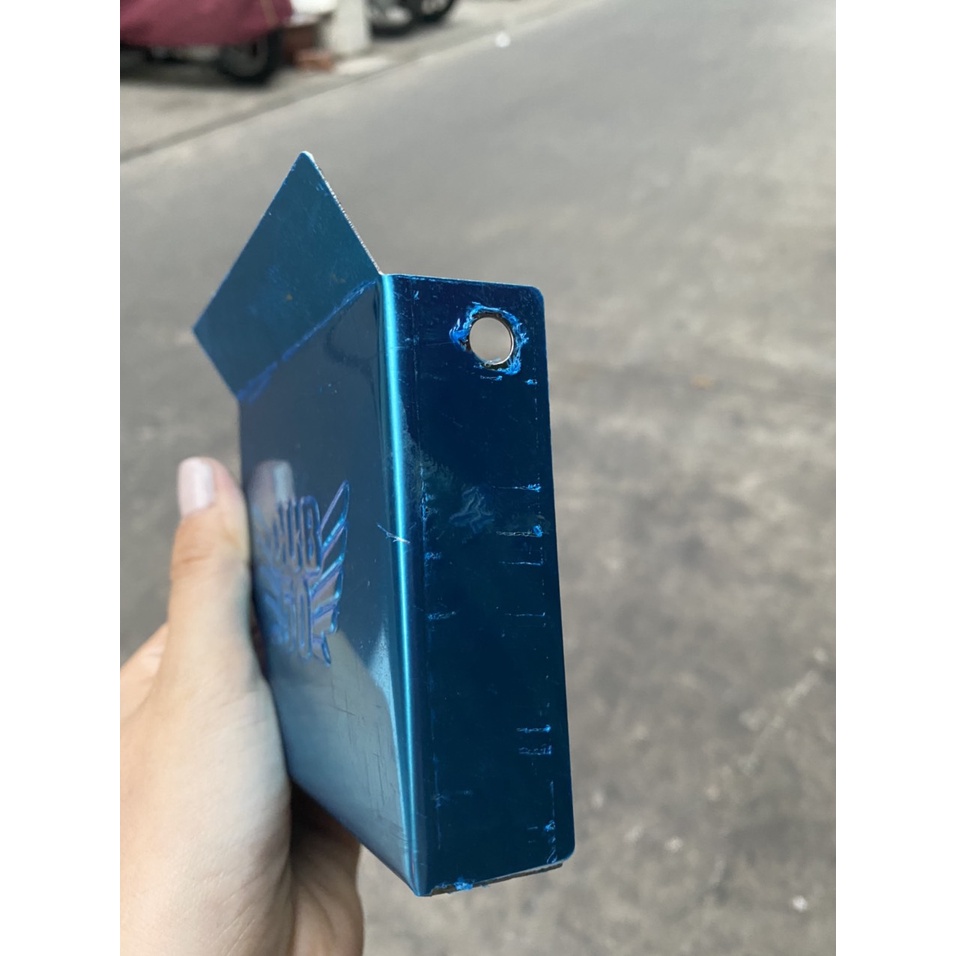 NẮP ĐẬY CHE PÔ E XE CUB 82