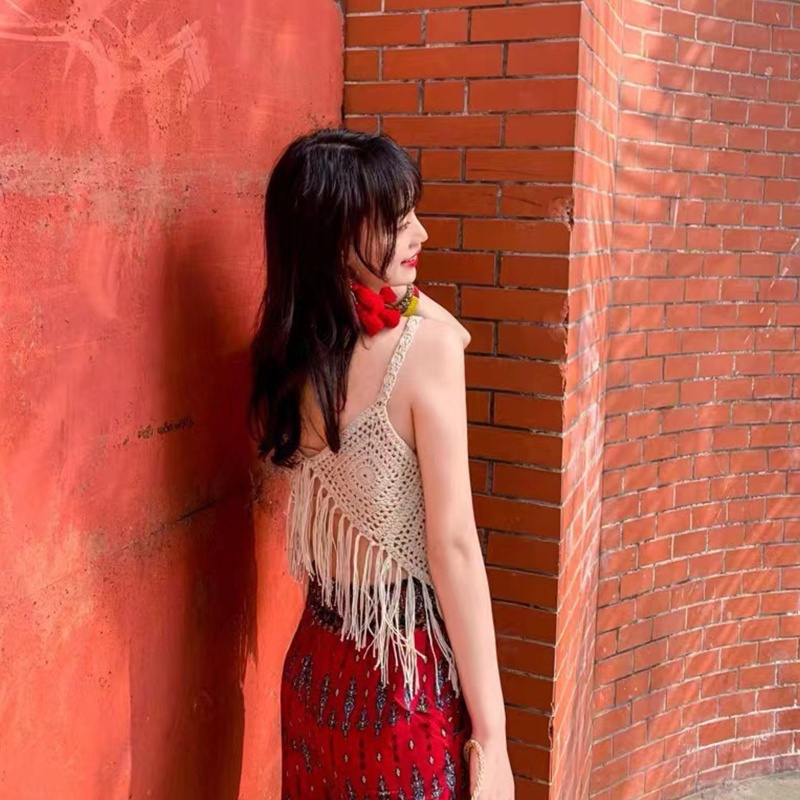 Áo Croptop Không Tay Cổ Chữ V Hở Lưng Phối Tua Rua Họa Tiết Vân Kim Cương Phong Cách Boho Dành Cho Nữ
