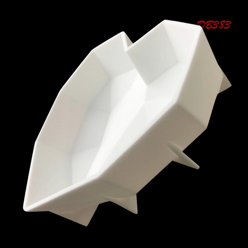 Khuôn silicon trái tim to có đế 18cm