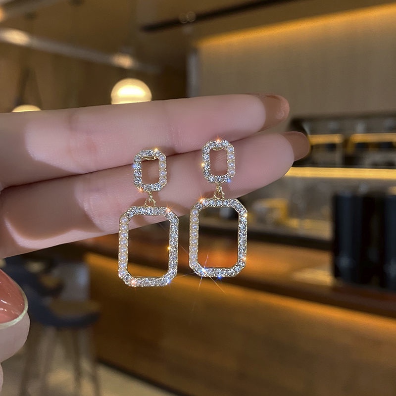 Khuyên Tai Hình Oval Siêu Lấp Lánh Thời Trang Hàn Quốc Cho Nữ