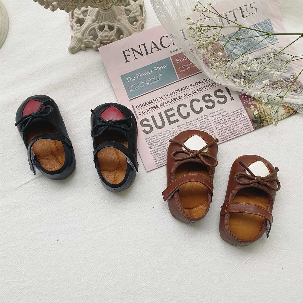 Giày tập đi cho bé trái tim chống trơn trượt phong cách Hàn quốc 803