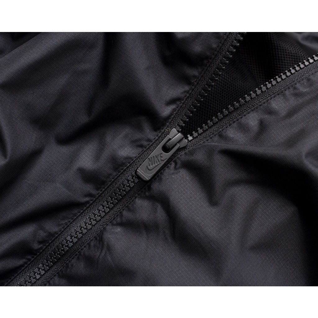 NIKE - Áo khoác thể thao nam nữ Nike Sportswear Men's Windrunner Jacket - Đen x Vàng