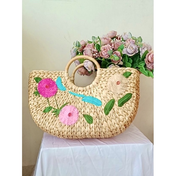Giỏ cầm tay thêu hoa đẹp