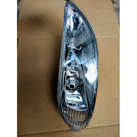 Đèn gầm Camry đời 2003-2006 -tặng vòng xoay hương hoa