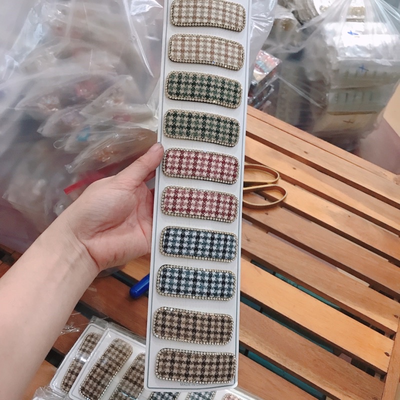 Sỉ 1 dây kẹp tóc kẹp tách viền đá xinh xắn