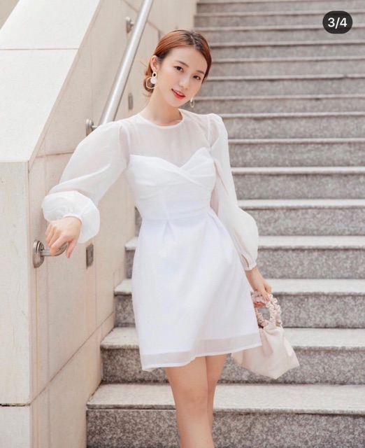 ĐẦM TAY VOAN NHẸ XOĂN NGỰC